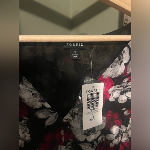 Torrid Peplum Chiffon Floral Blouson Sleeve Top - Picture 8 of 13